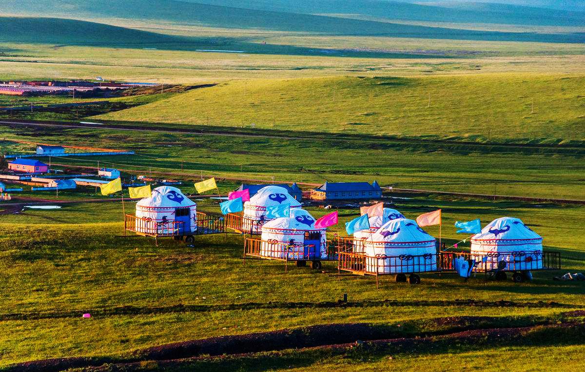 内蒙古的地理、文化与发展的深度研究