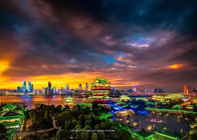 梦游湘水，湖南之旅，山水情韵动人心