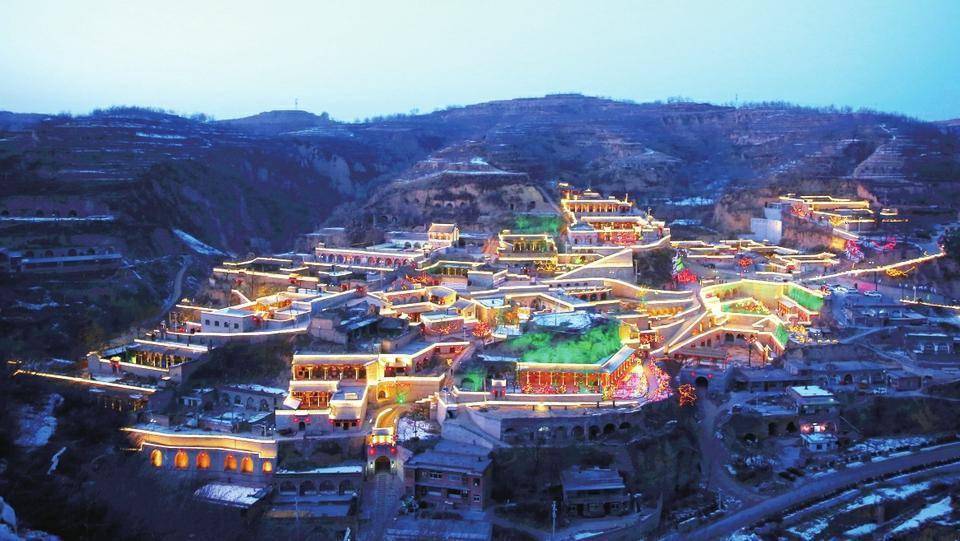 吕梁深巷，邂逅别致小店之旅